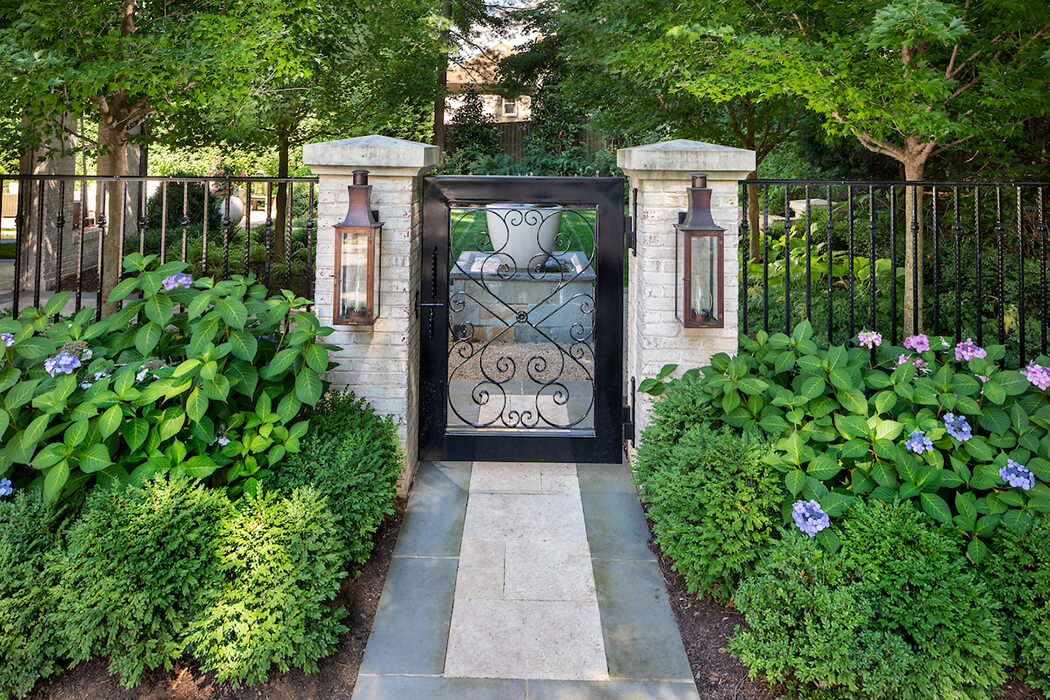 Garden_Gate with boxwood and hydrangea