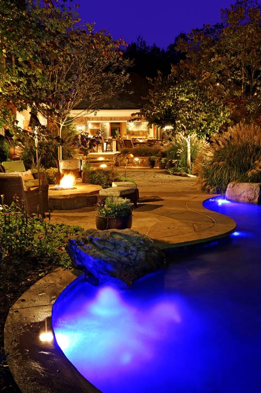 outdoor spa lighting underwater
