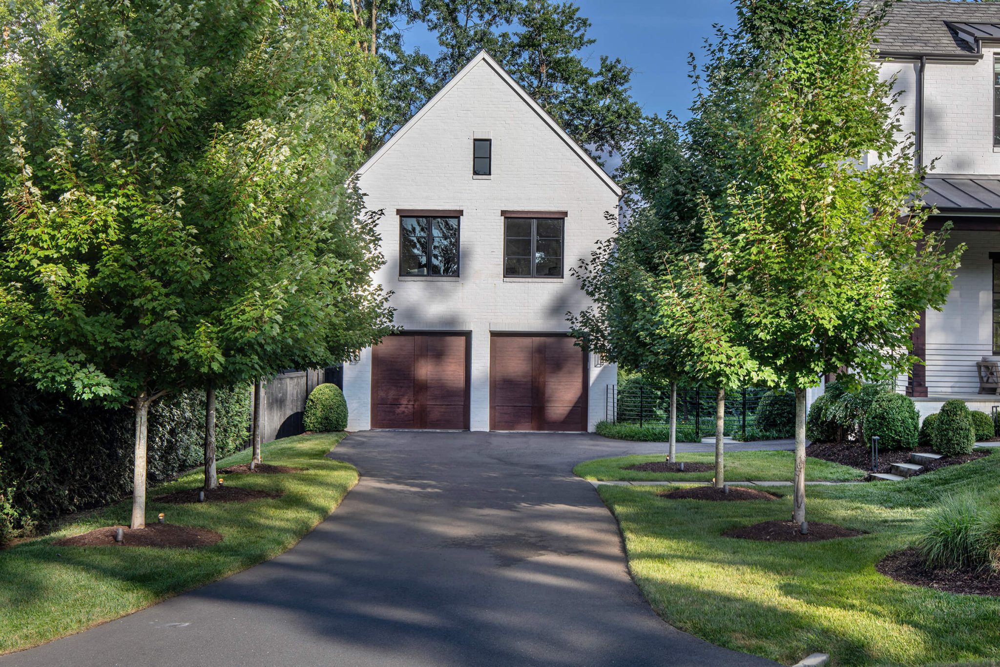 driveway trees and lawn exquisitely maintained using IPM