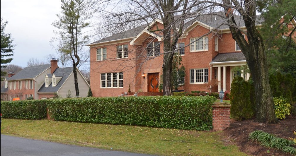 McLean front approach BEFORE