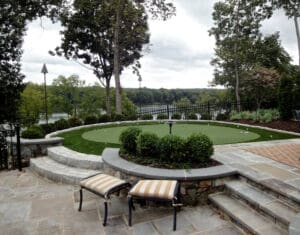 River Creek patio putting green overlooks Potomac