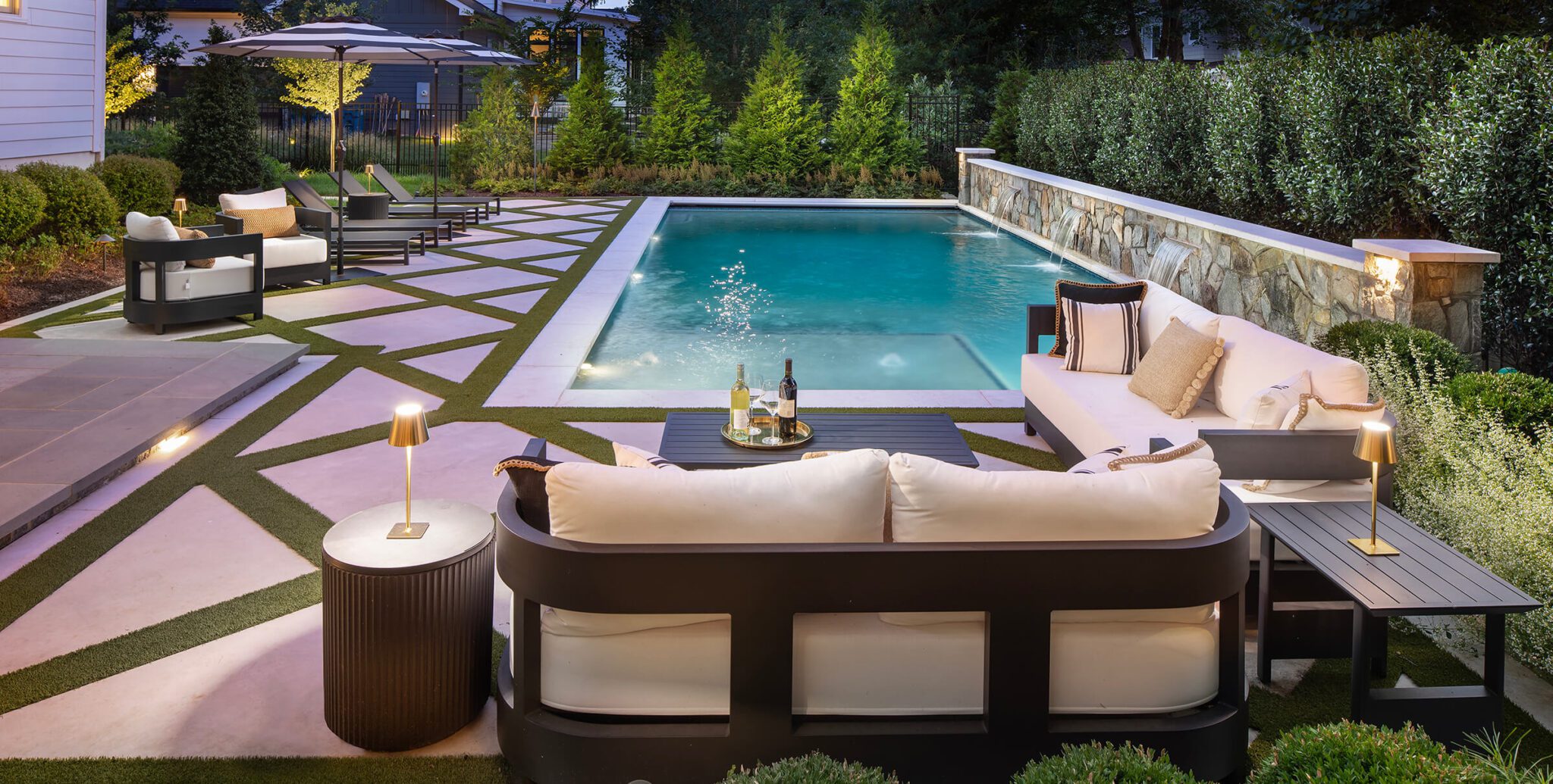 poolside sheer drop wall water features