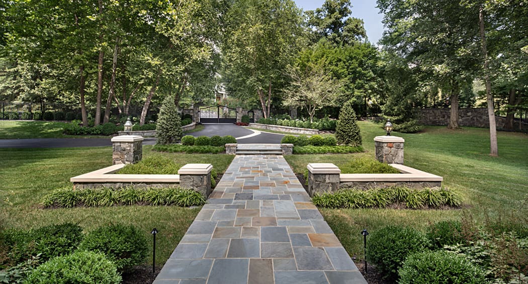 front yard garden design and hardscape