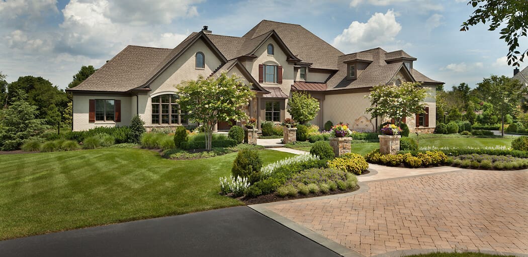 front yard landscape traditional style