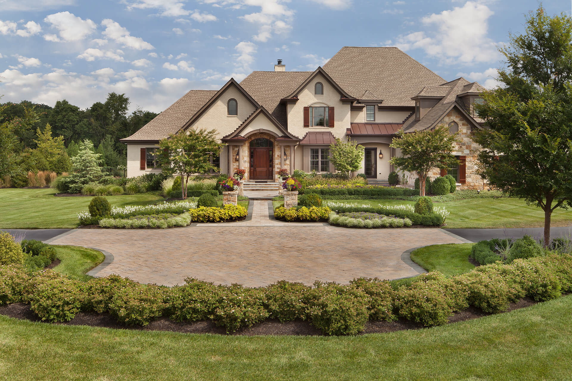 landscape curb appeal in Great Falls