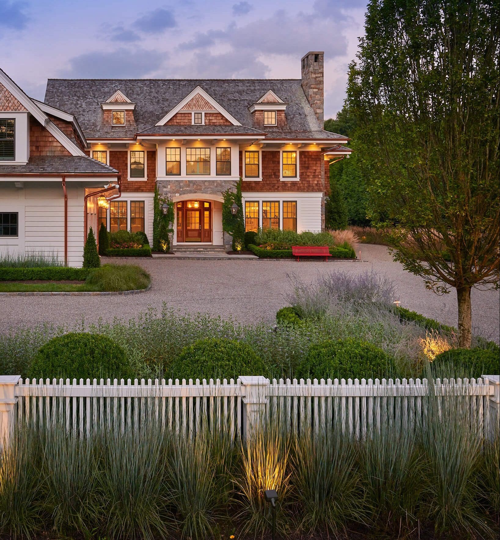 front yard landscaping style without lawn