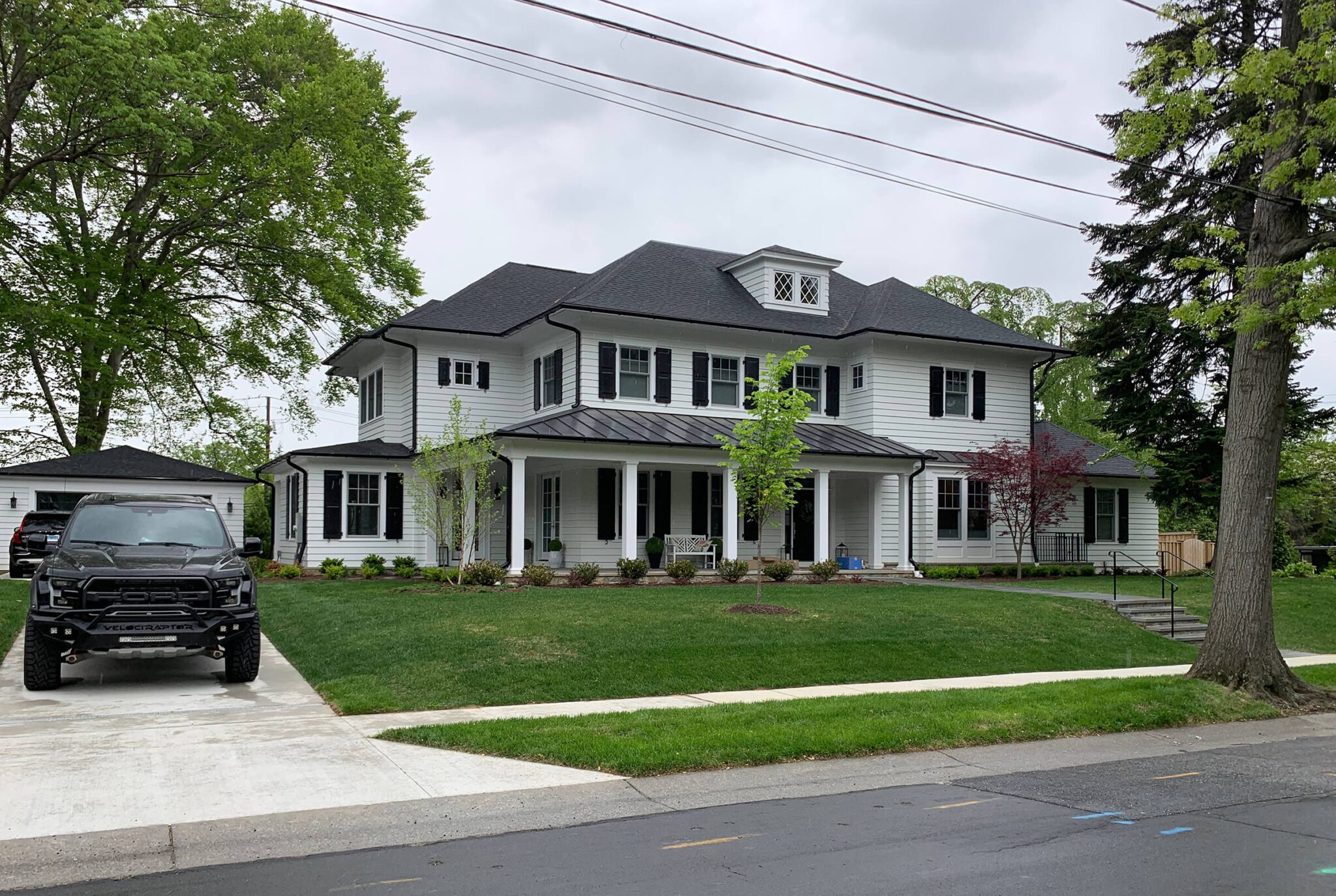 Blackthorn St Chevy Chase front yard BEFORE landscape renovation