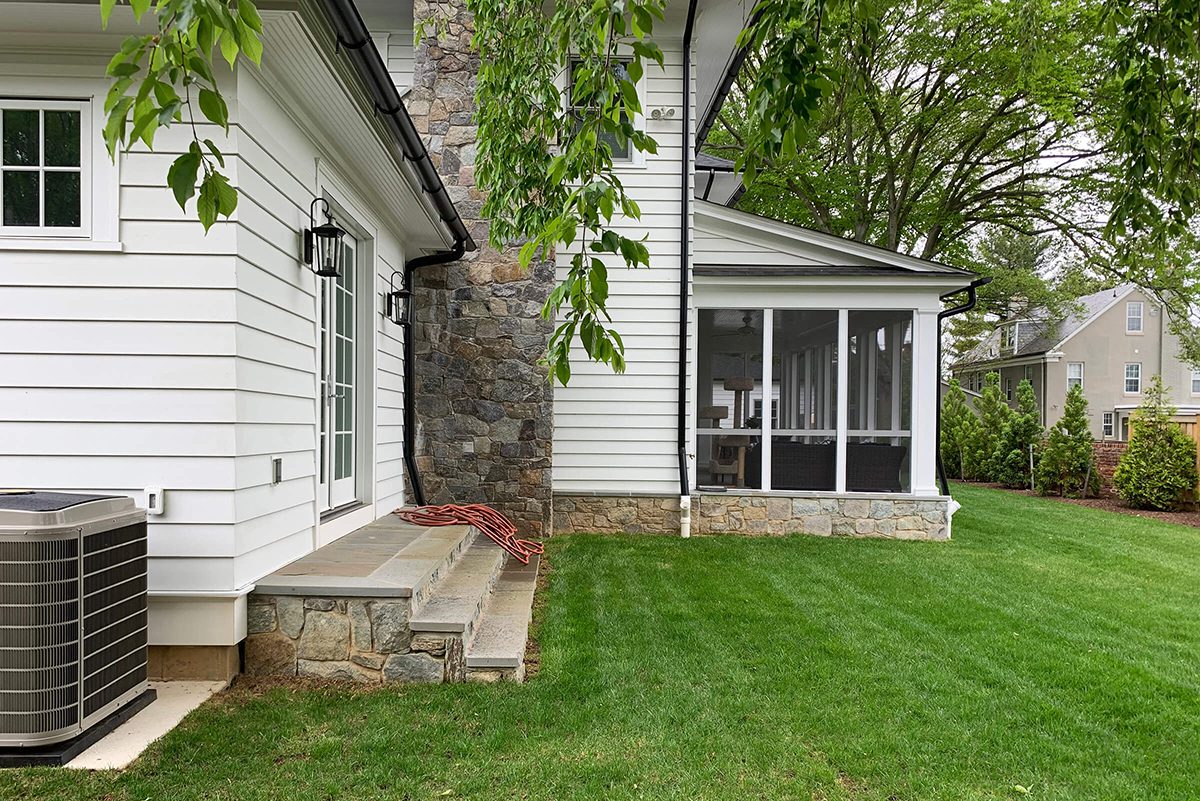 screened porch BEFORE expansion and renovation
