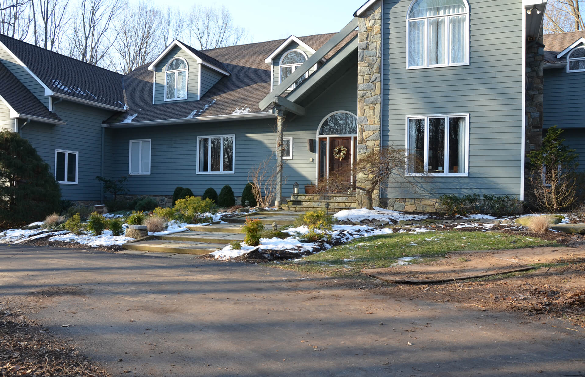 Great Falls front yard BEFORE landscaping